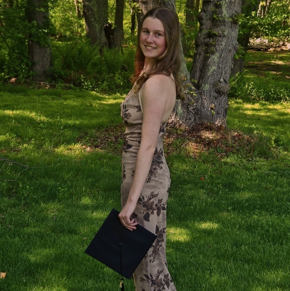 Meet your Posher, Jessie - Picture 2 of 2